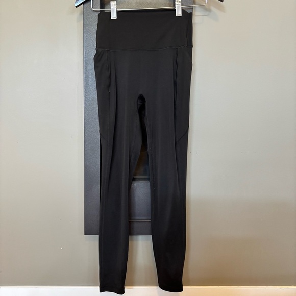 🏃♀️ Uniqlo Women’s Black AIRism Legging - size S - Picture 4 of 8